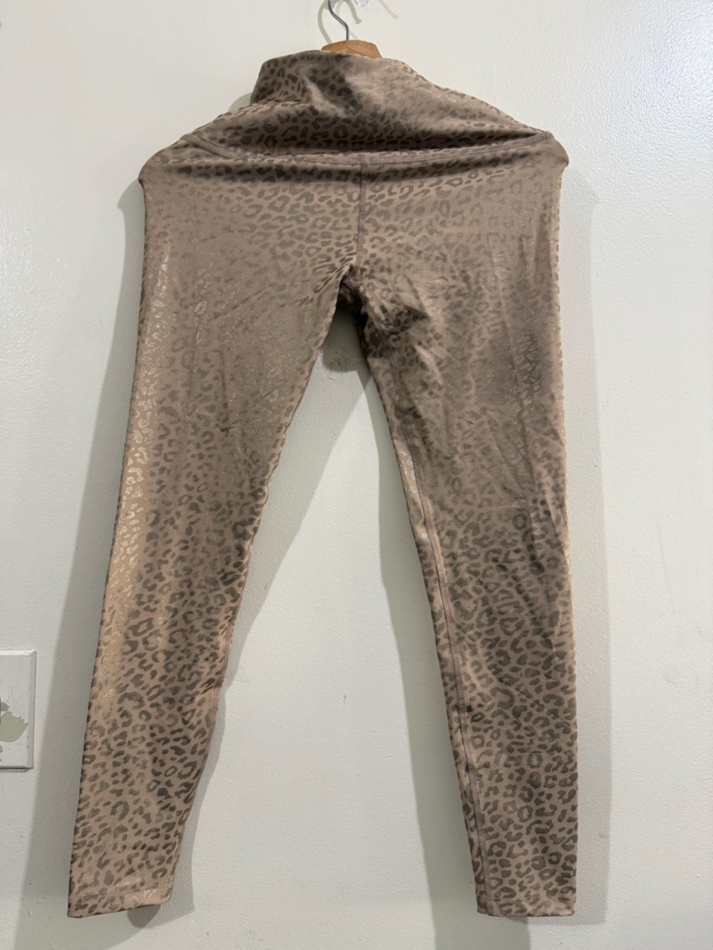 Beyond Yoga Taupe Leopard-Print Leggings